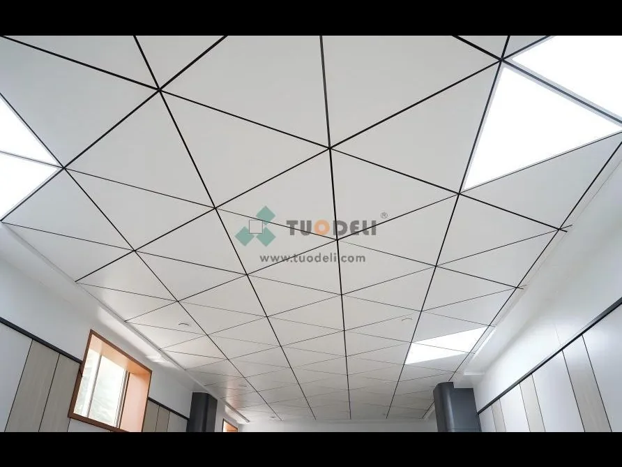How to Choose Metal Ceiling Panel Sizes for Commercial Projects?