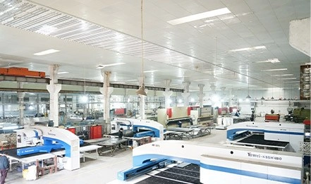 Suspended metal ceiling system inside a commercial interior.webp